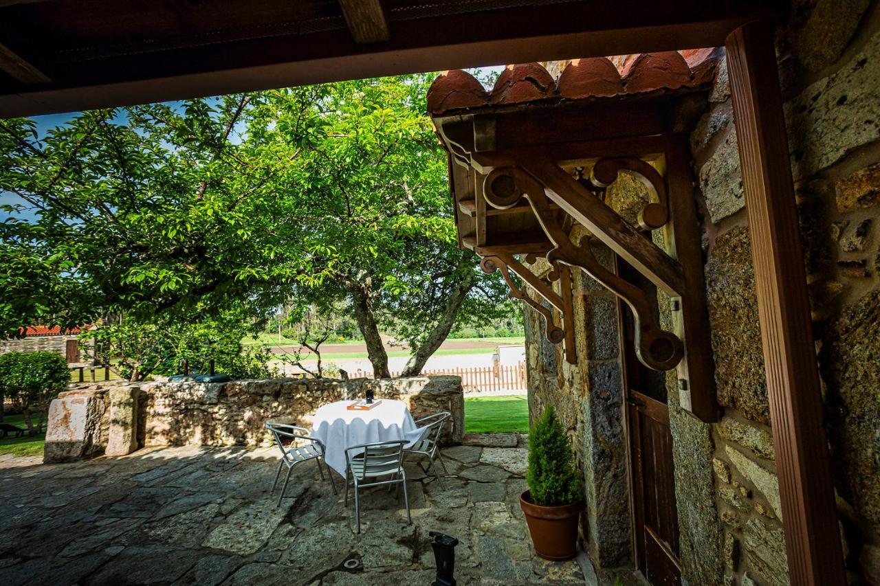 Casa Castineira Guest House Muxia Bagian luar foto