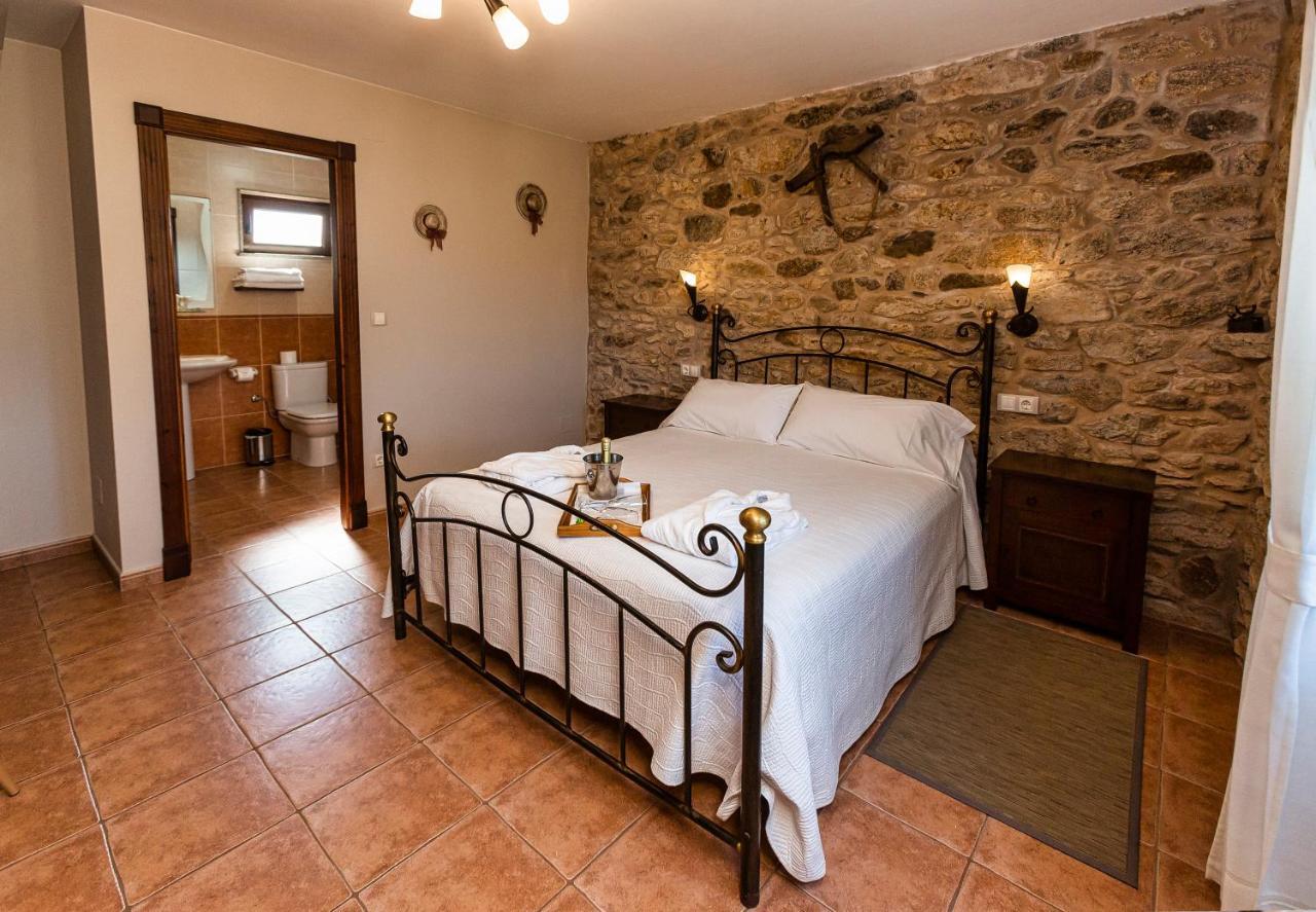 Casa Castineira Guest House Muxia Bagian luar foto