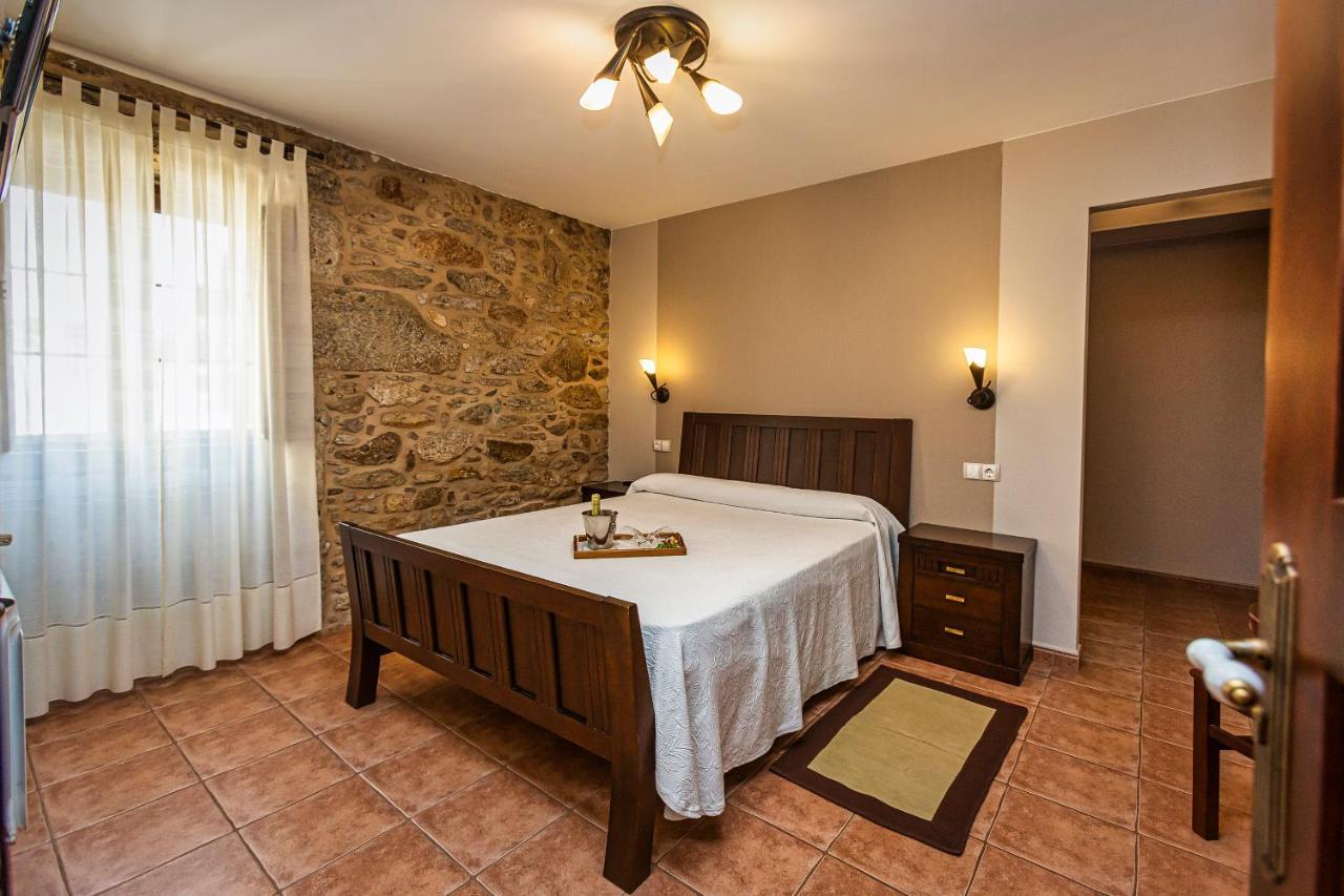 Casa Castineira Guest House Muxia Bagian luar foto