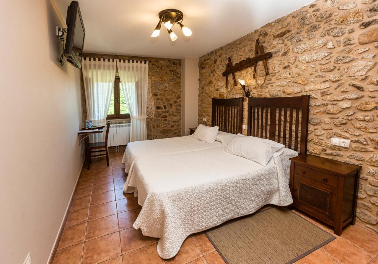 Casa Castineira Guest House Muxia Bagian luar foto