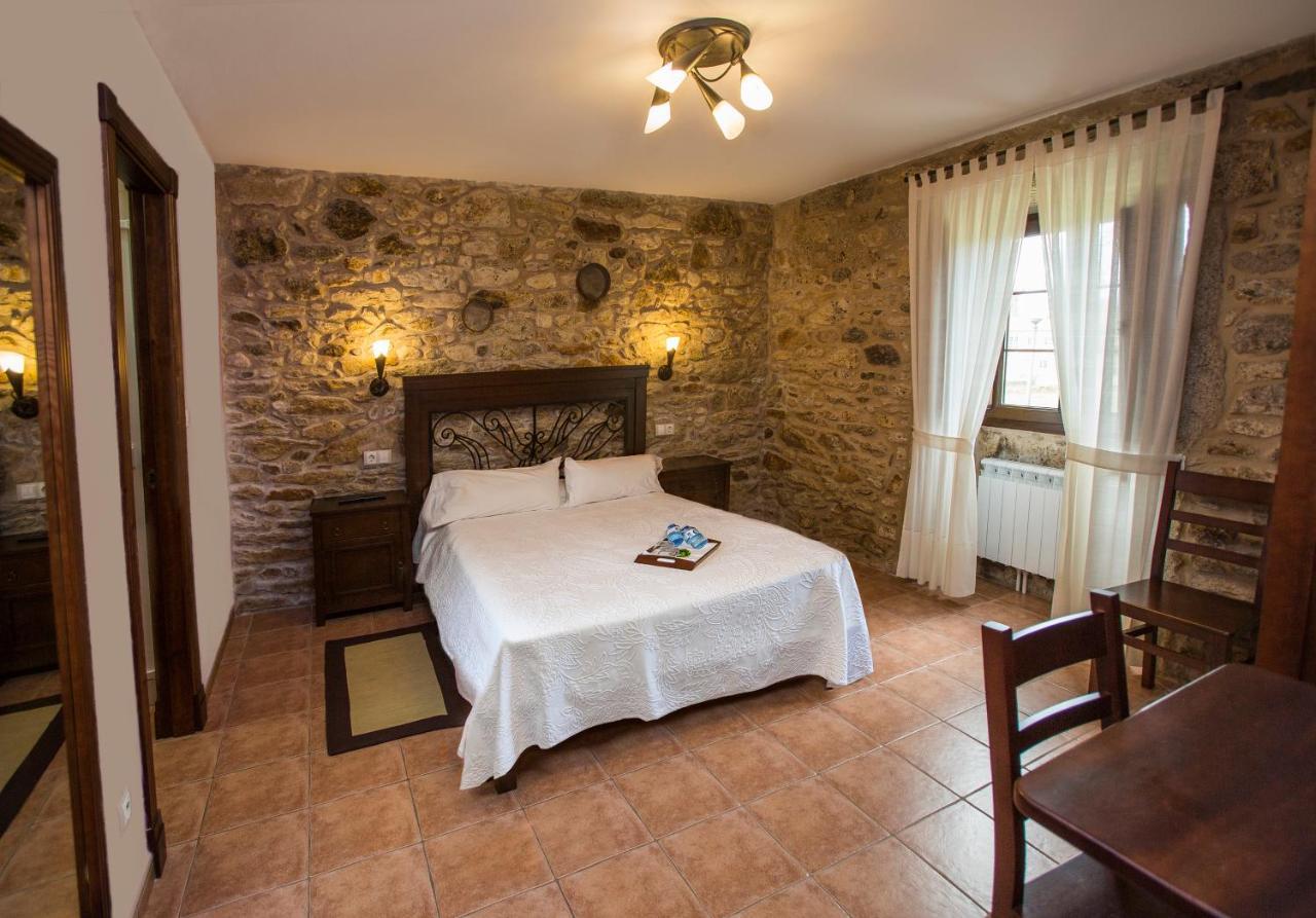 Casa Castineira Guest House Muxia Bagian luar foto