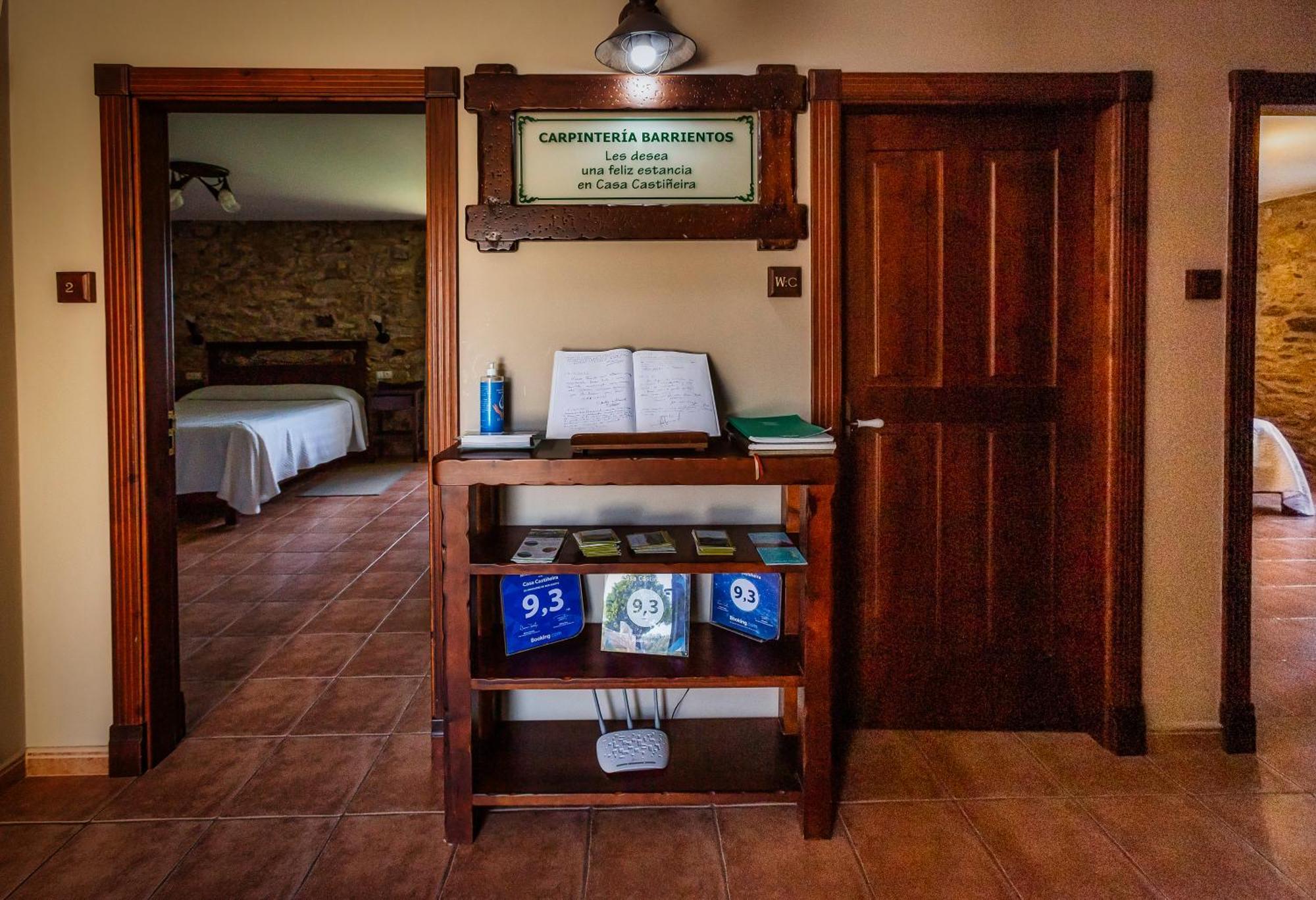 Casa Castineira Guest House Muxia Bagian luar foto