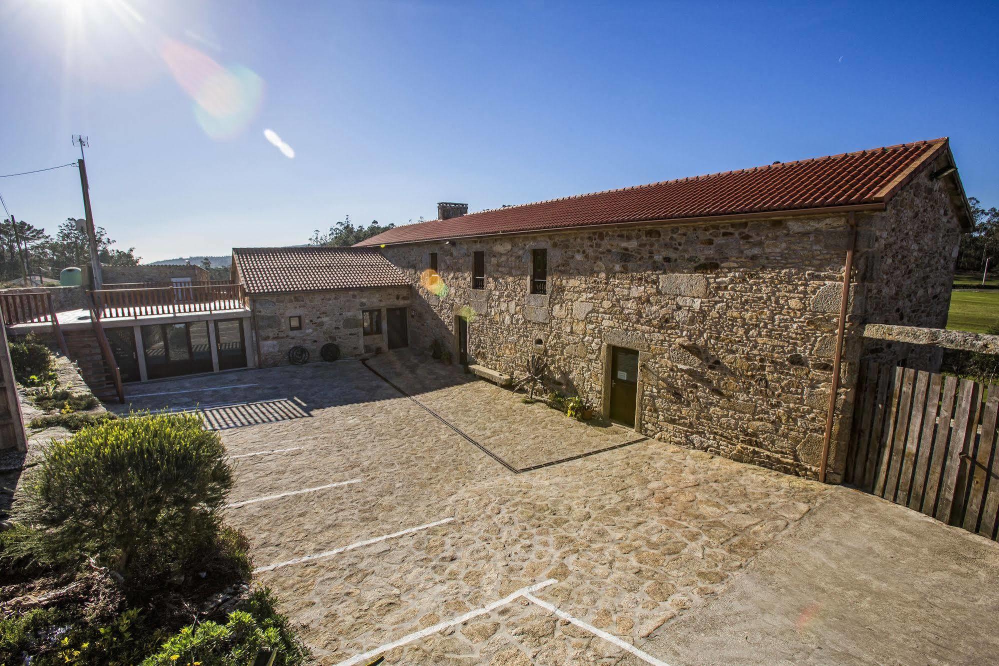 Casa Castineira Guest House Muxia Bagian luar foto